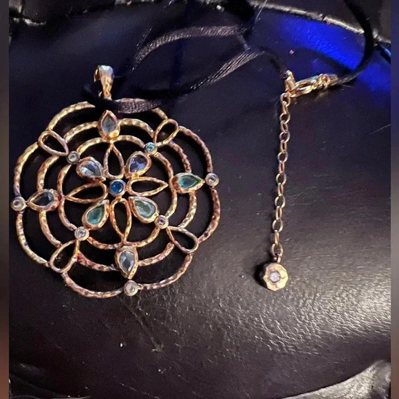 Ross Simons 925 Sterling Silver Gilt Vermeil FLOWER Pendant Necklace Black Cord - Picture 4 of 6